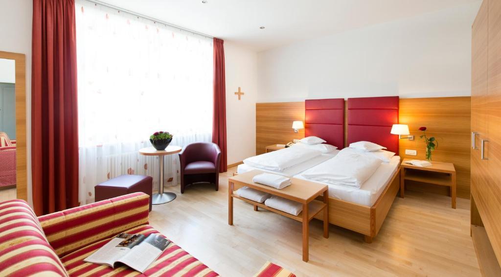 Hotel Kolping Merano Habitación foto