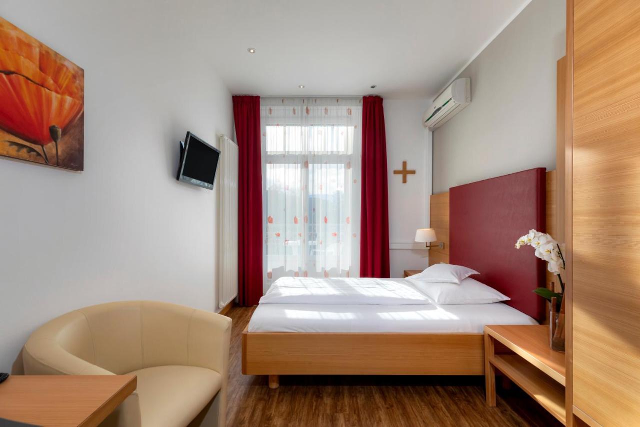 Hotel Kolping Merano Exterior foto
